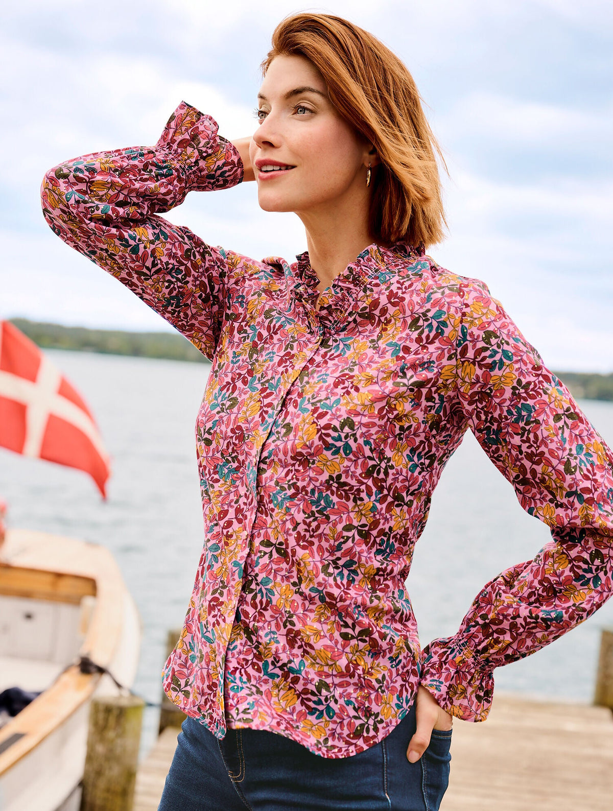 RUFFLE TOP - GATHERED LEAVES