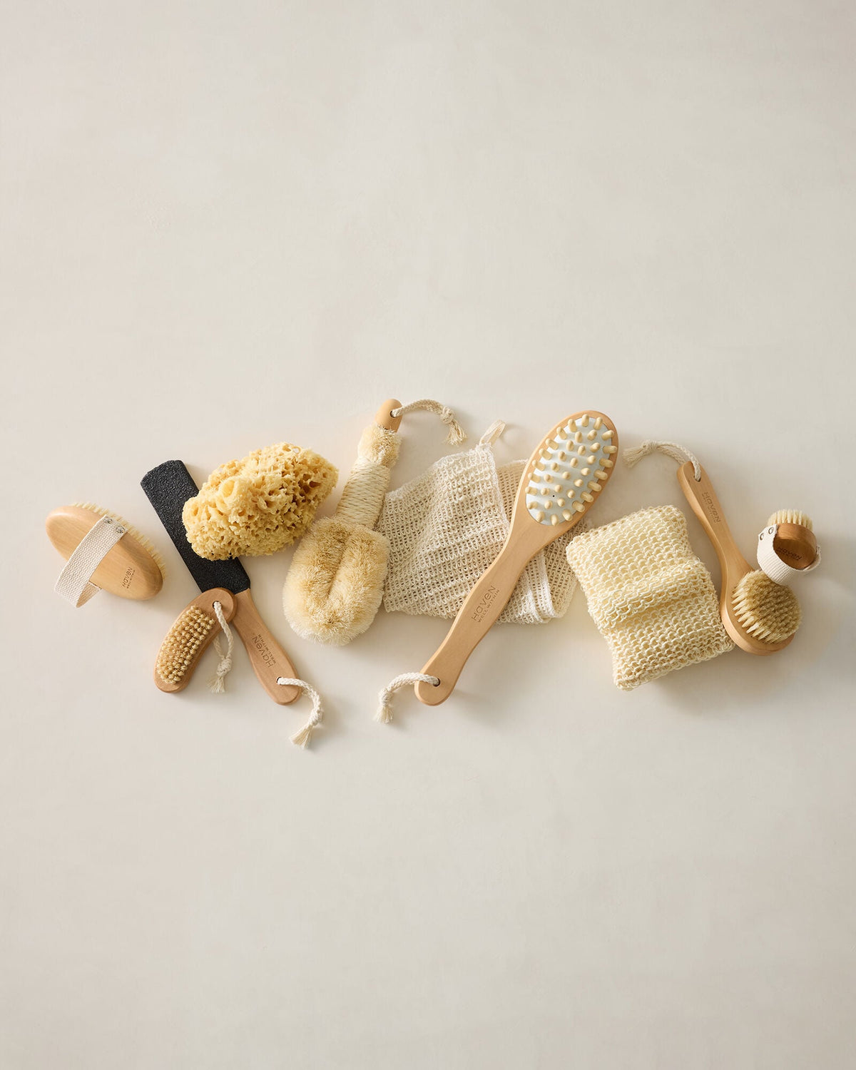 LOTUS WOOD COMPLEXION BRUSH