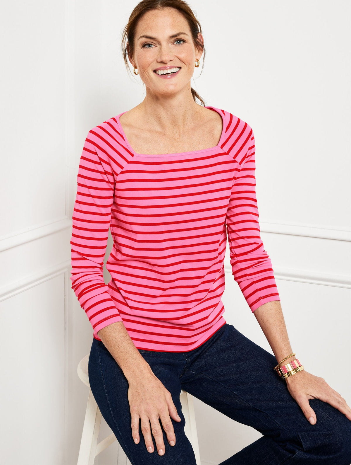 SQUARE NECK RAGLAN TEE
