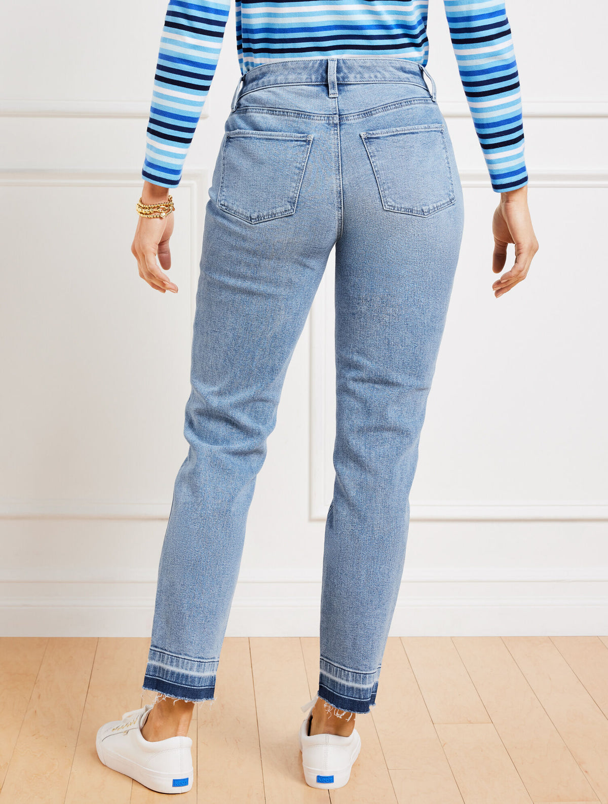 SLIM ANKLE RELEASED HEM JEANS - PELHAM WASH - CURVY FIT