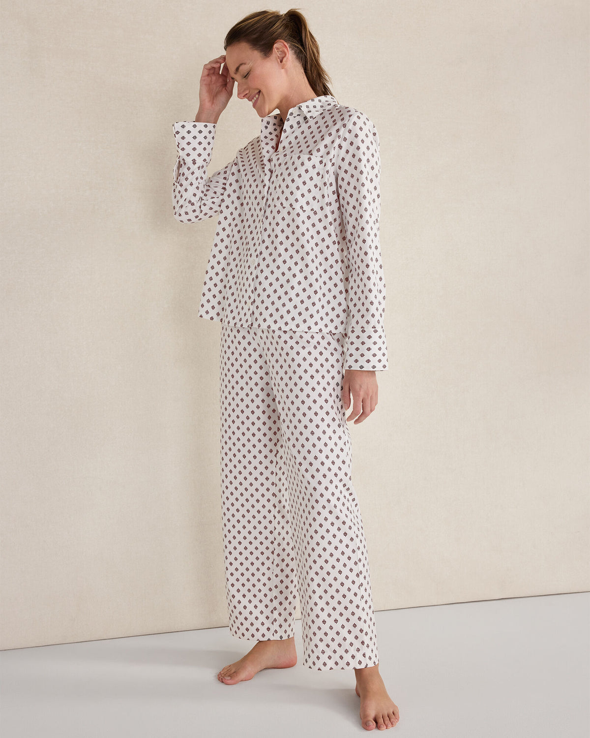 ORGANIC COTTON BLEND FLORAL TILE PAJAMA TOP
