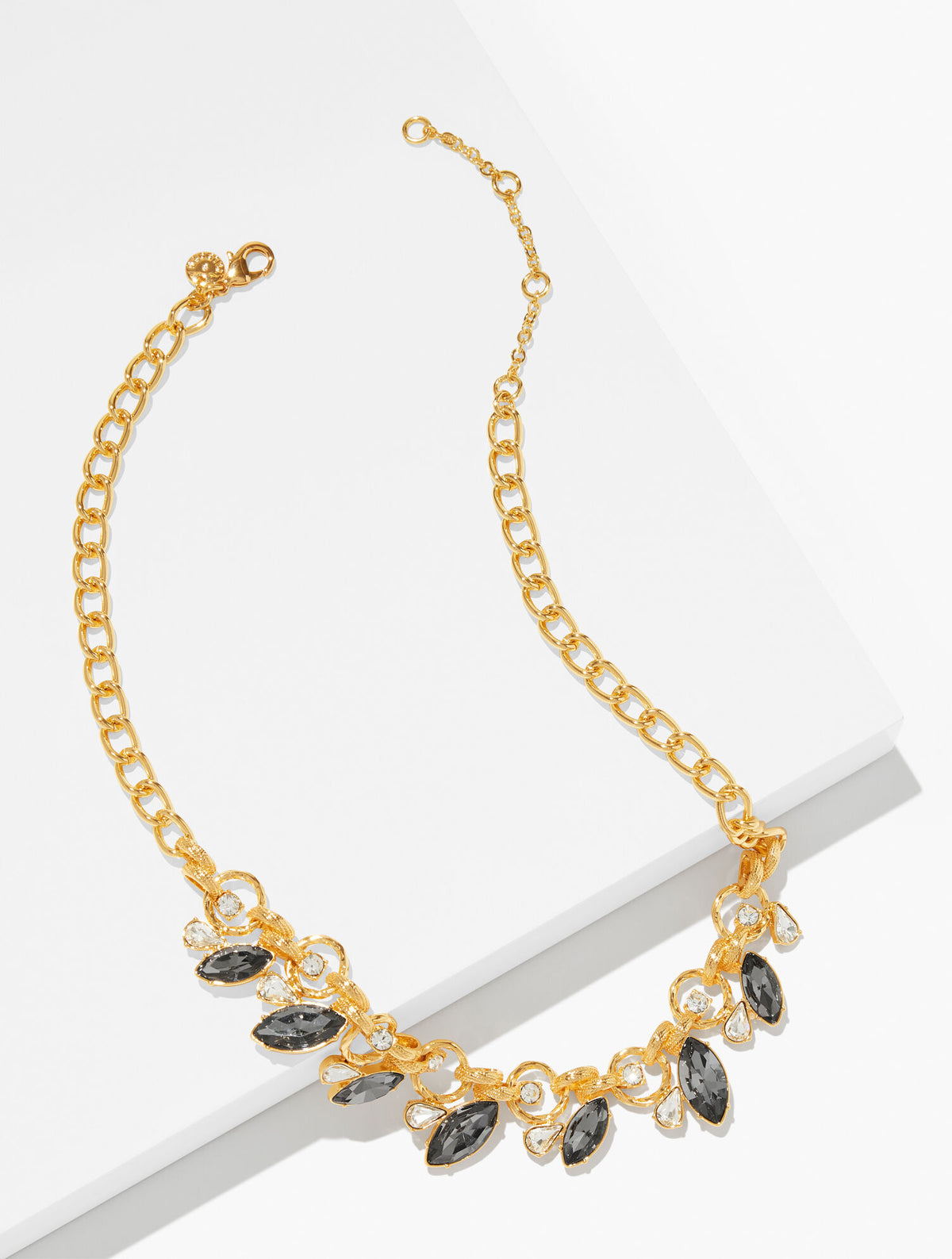 CHAIN & STONE STATEMENT NECKLACE