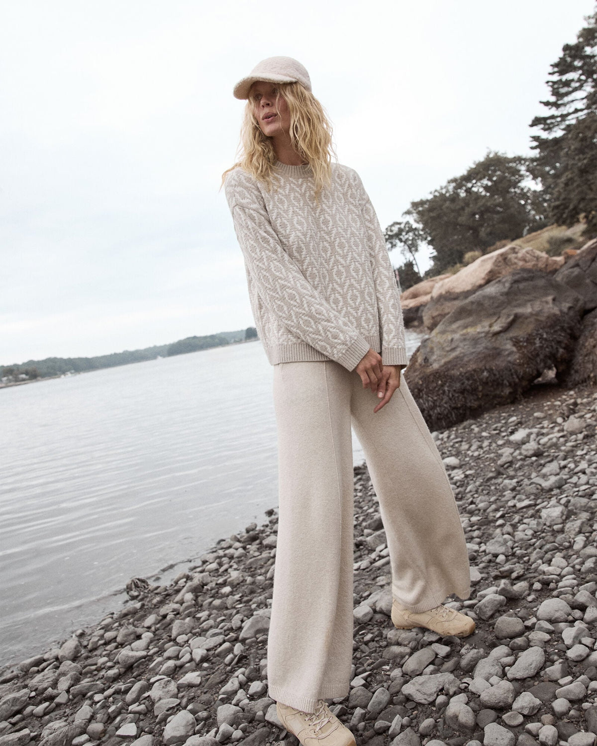 ORGANIC COTTON BLEND DIAMOND STITCH SWEATER