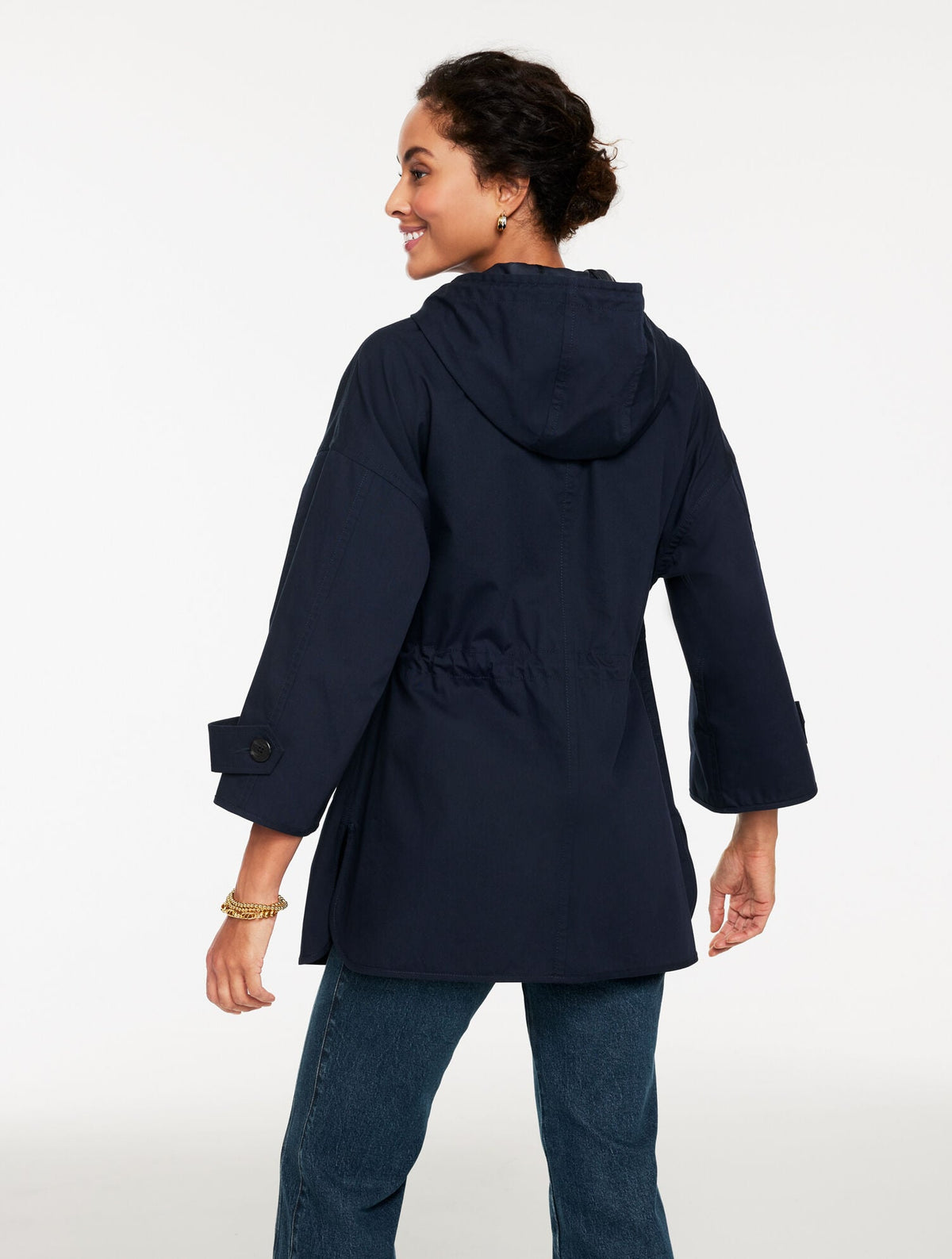 HOODED CAPE RAIN JACKET
