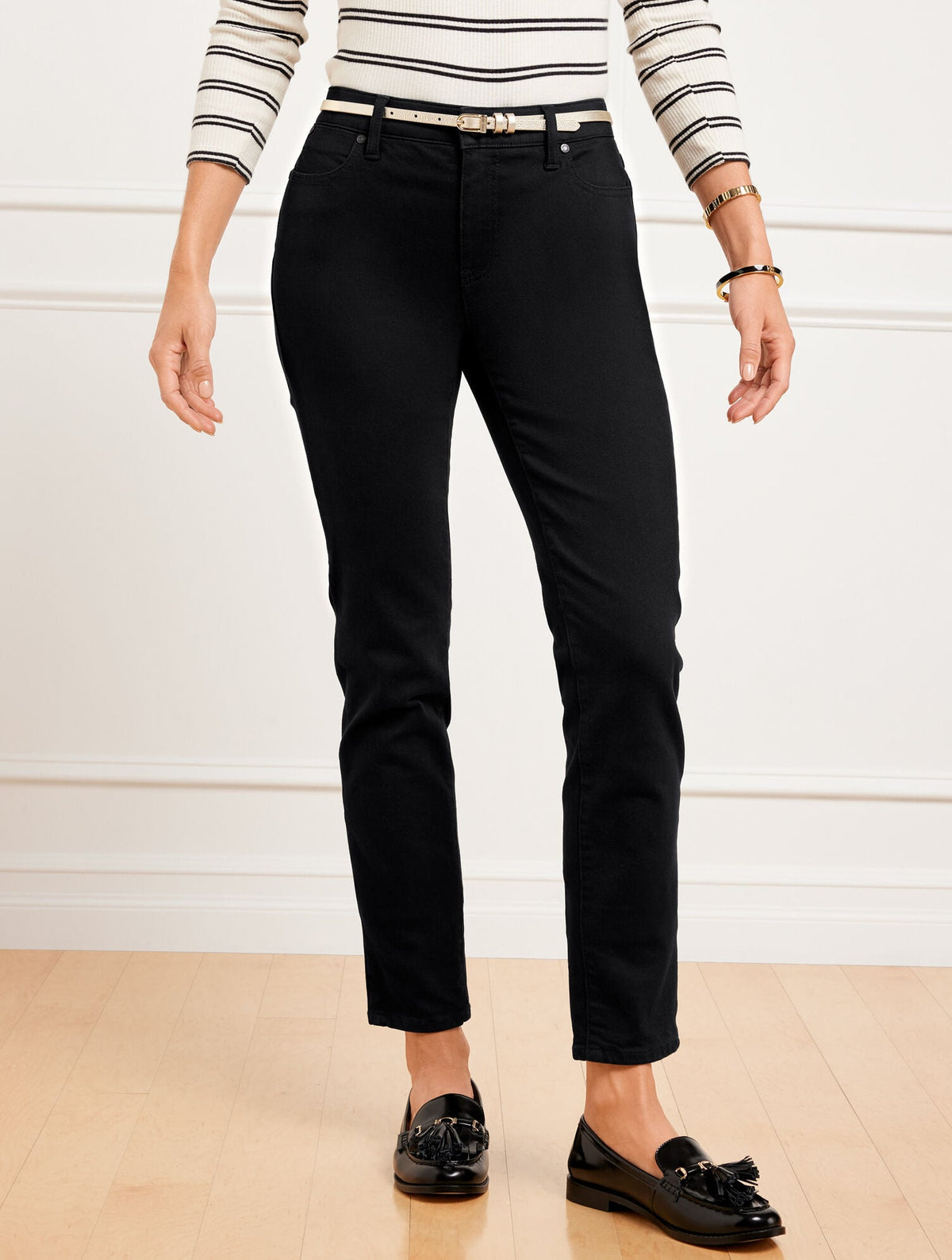 SLIM ANKLE JEANS - BLACK - CURVY FIT