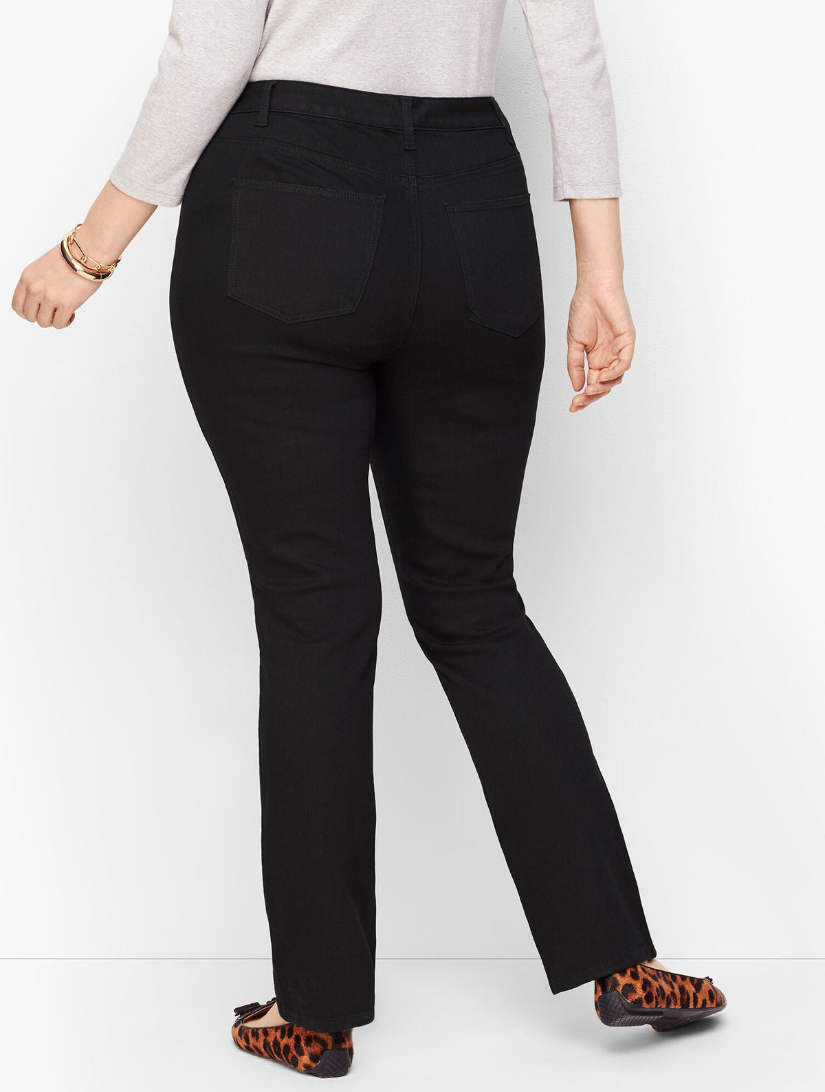 PLUS SIZE HIGH-WAIST STRAIGHT-LEG JEANS - BLACK