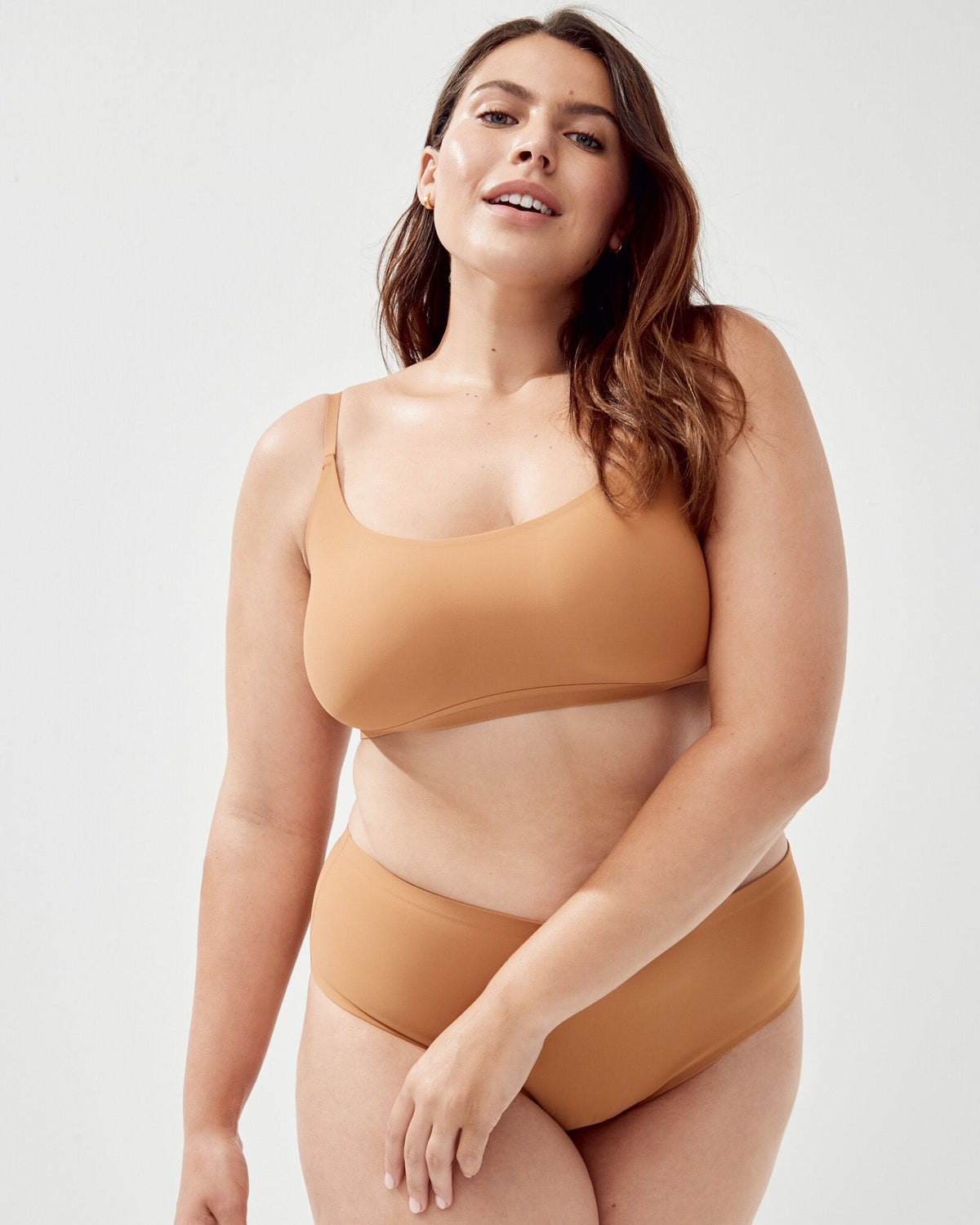 LUNA SCOOP BRALETTE