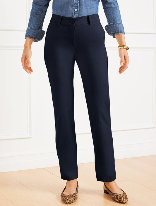 STRAIGHT LEG PERFECT CHINOS - CURVY FIT