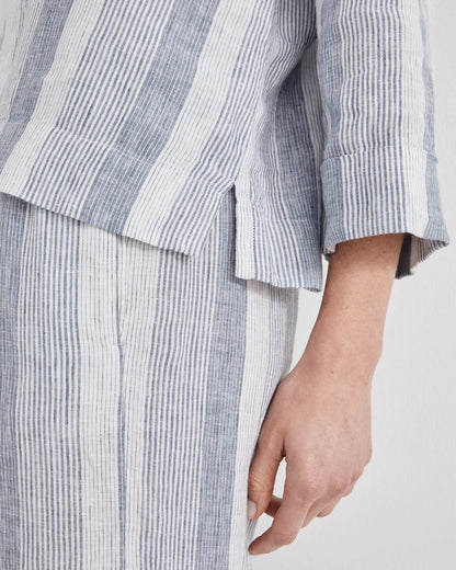LINEN OMBRÉ STRIPE V-NECK TOP