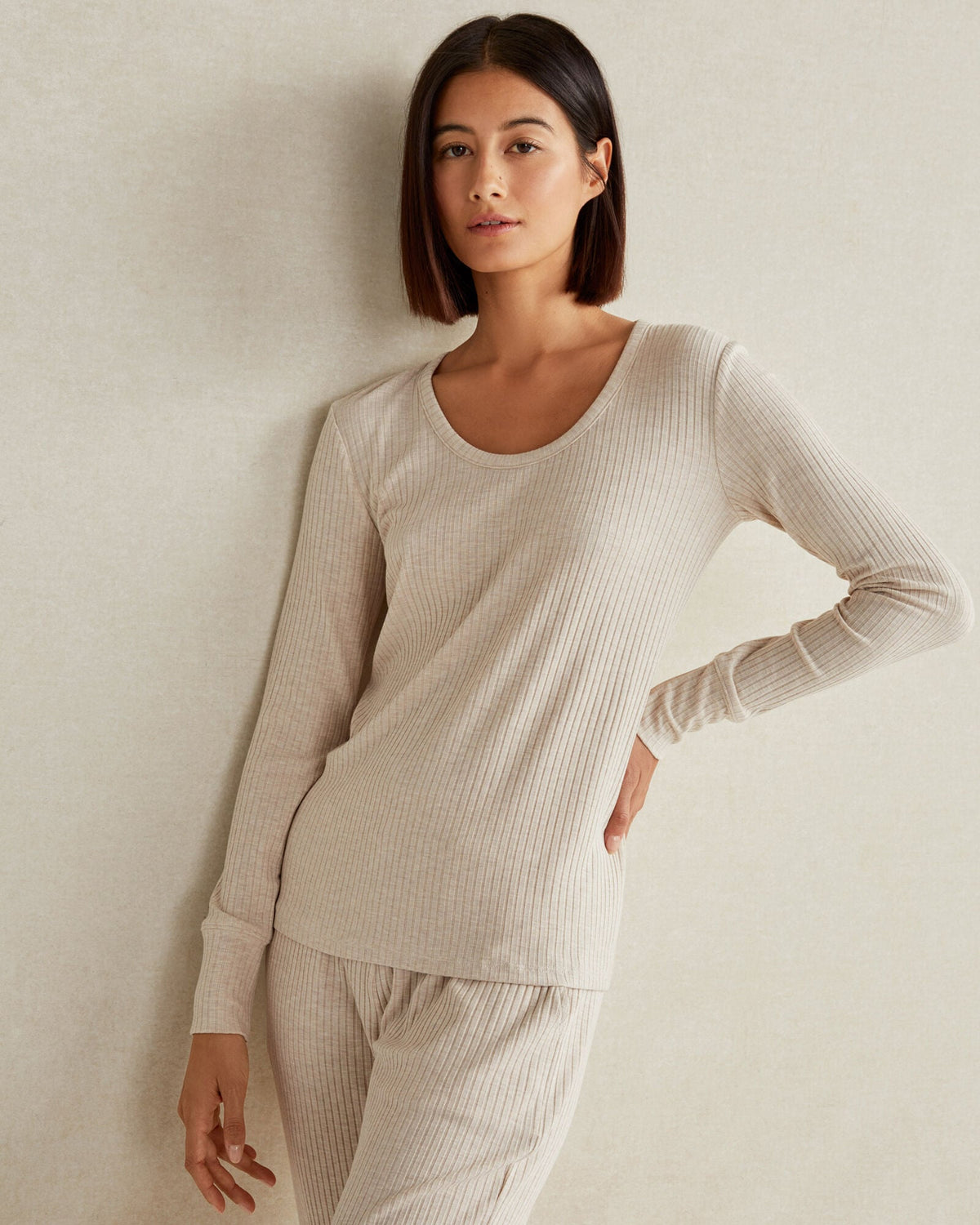 DRAPEY RIB KNIT TOP