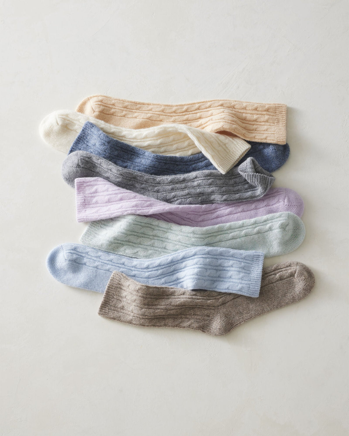 CASHMERE BLEND CABLE KNIT SOCKS