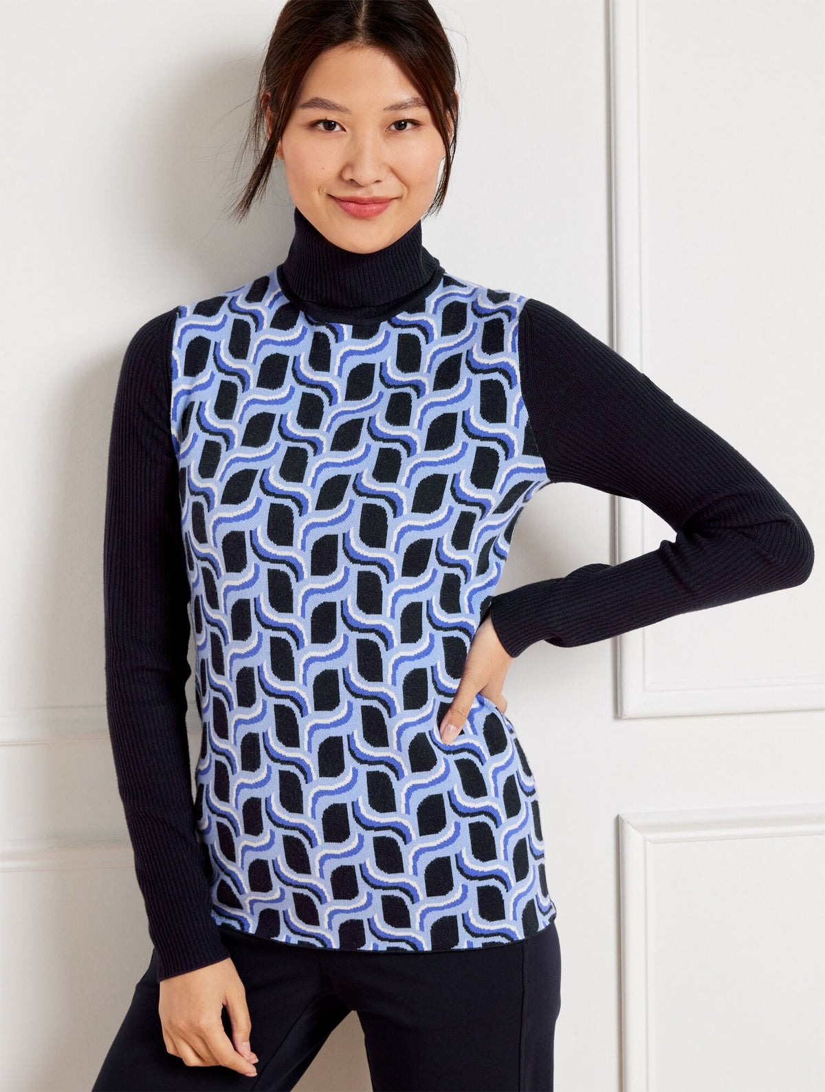 TURTLENECK SWEATER - BIRDS EYE JACQUARD