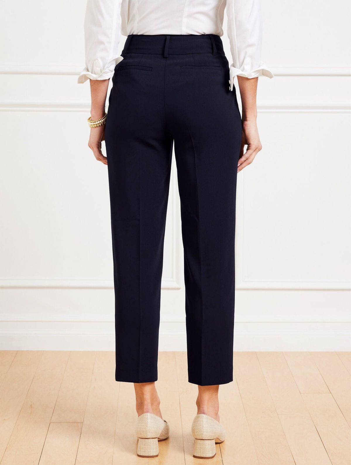 EASY TRAVEL TAPERED ANKLE PANTS