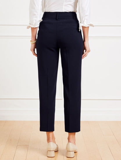 EASY TRAVEL TAPERED ANKLE PANTS