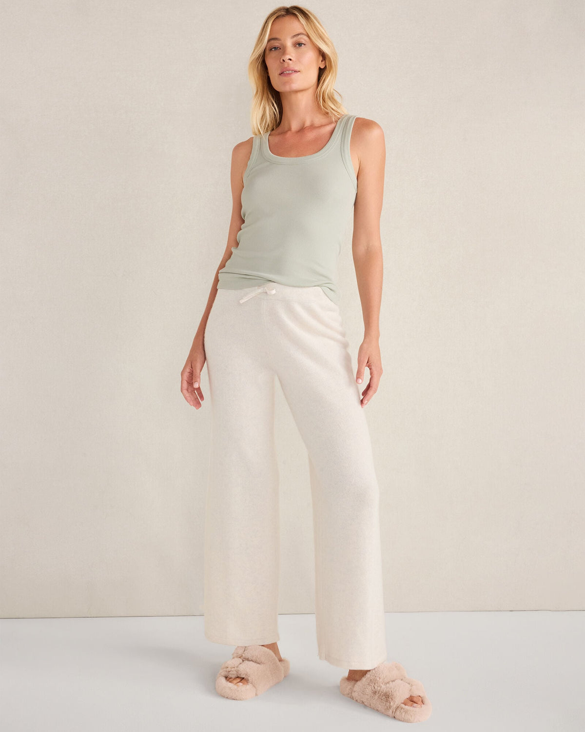 ORGANIC COTTON SCOOP NECK TANK