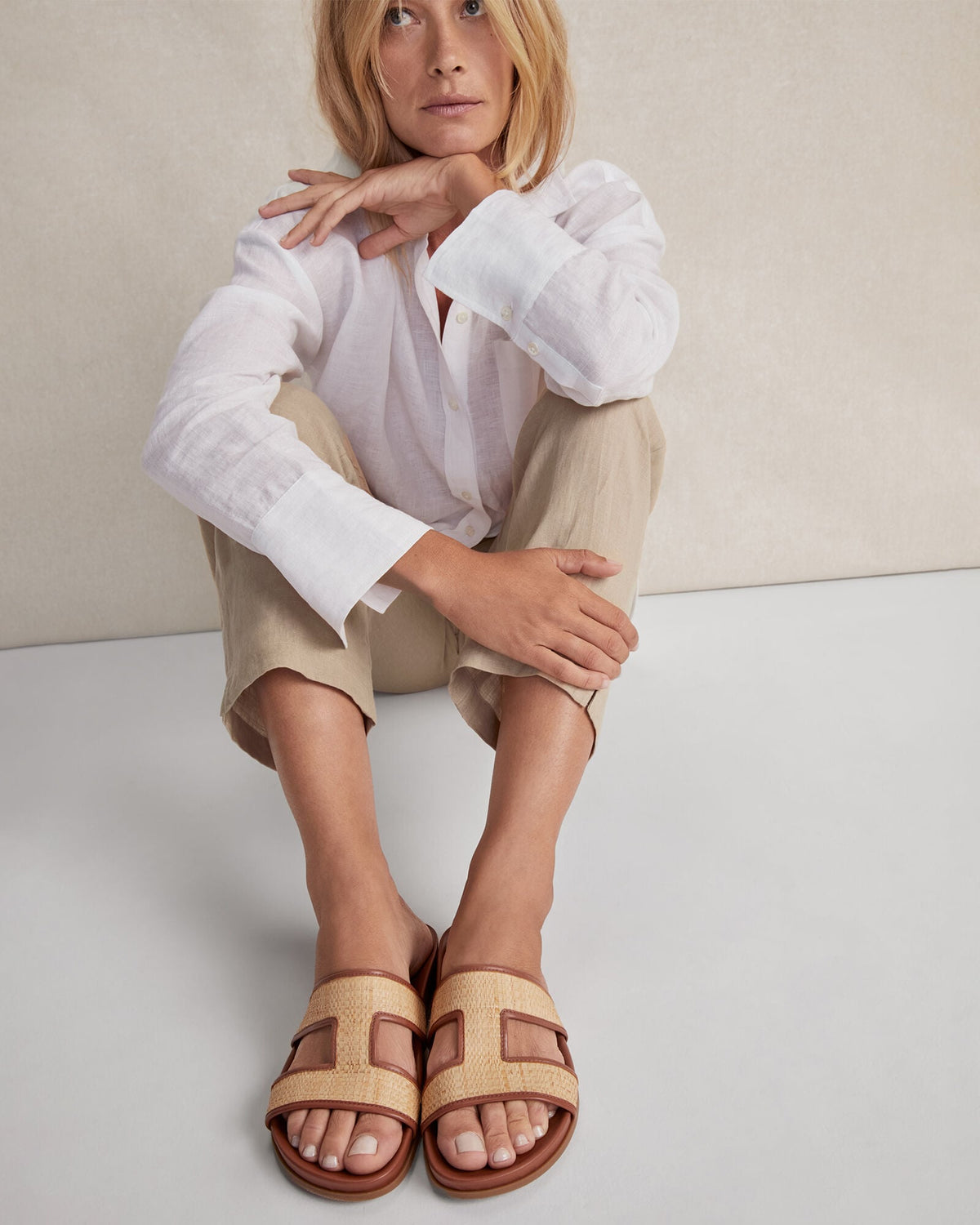 RAFFIA CUTOUT SLIDES