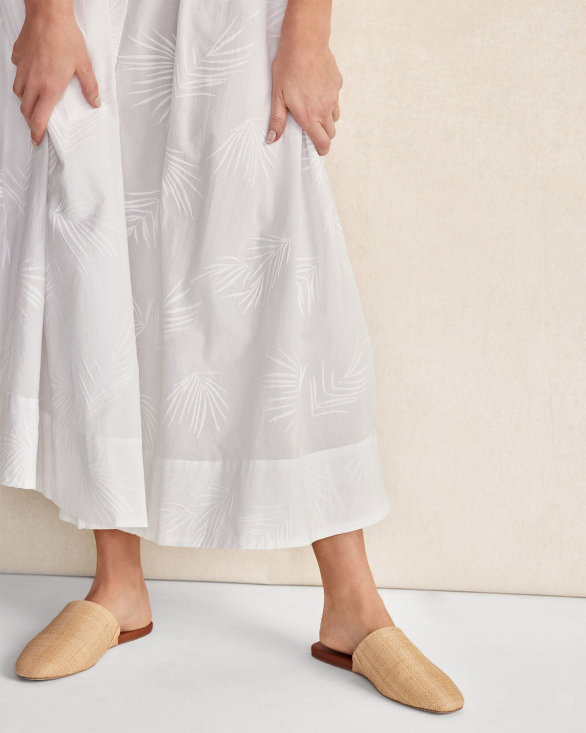 RAFFIA MULES