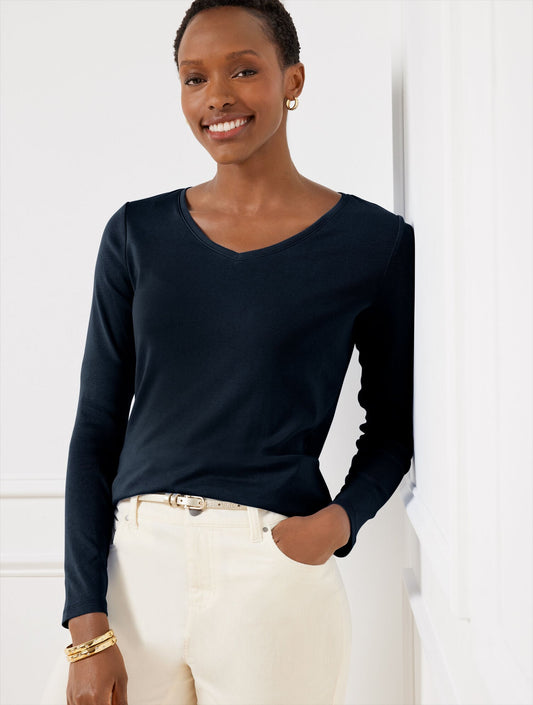 PIMA V-NECK TEE