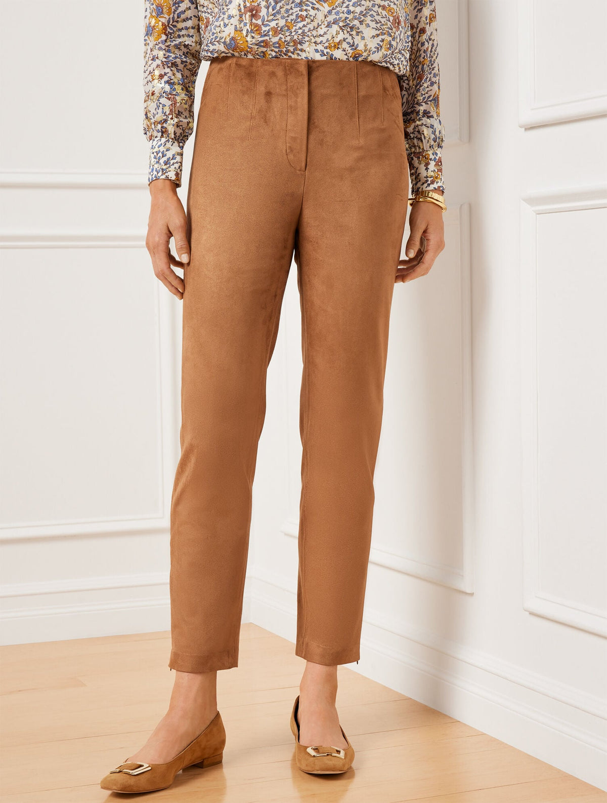 FAUX SUEDE SLIM LEG ANKLE PANTS