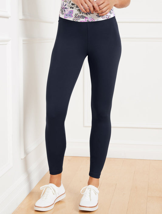 OUT & ABOUT ESSENTIAL LEGGINGS