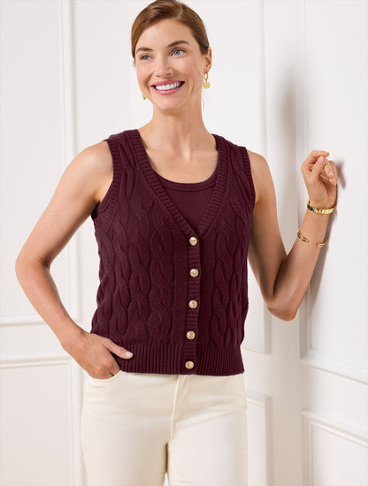 CABLE KNIT V-NECK SWEATER VEST