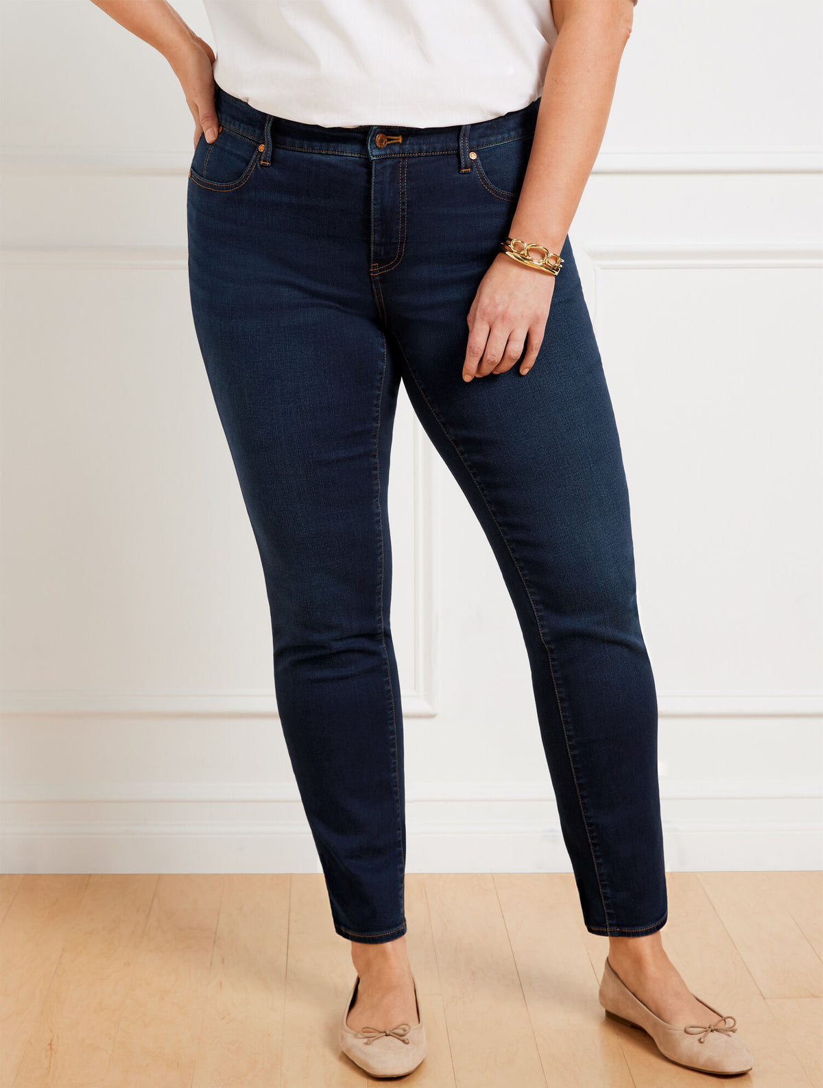PLUS EXCLUSIVE SLIM ANKLE JEANS - TORRANCE WASH - CURVY FIT