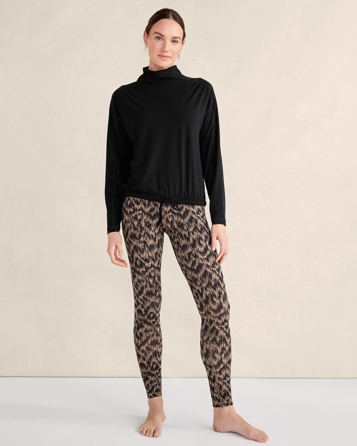 BALANCE FUNNEL-NECK PULLOVER