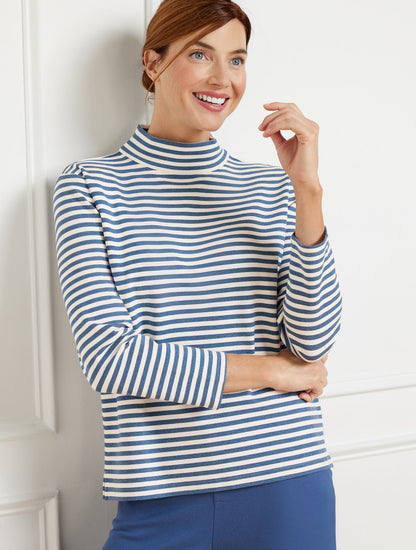 EFFORTLESS ULTRAKNIT ZIP BACK MOCKNECK TOP