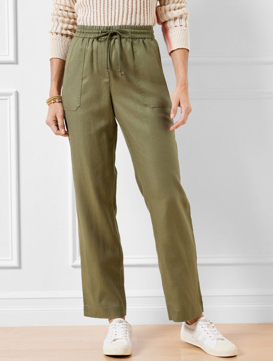 STRAIGHT LEG DRAWSTRING PANTS