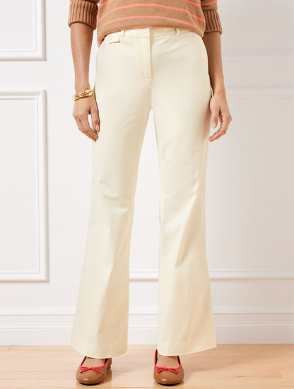 FLARE LEG TWILL PANTS