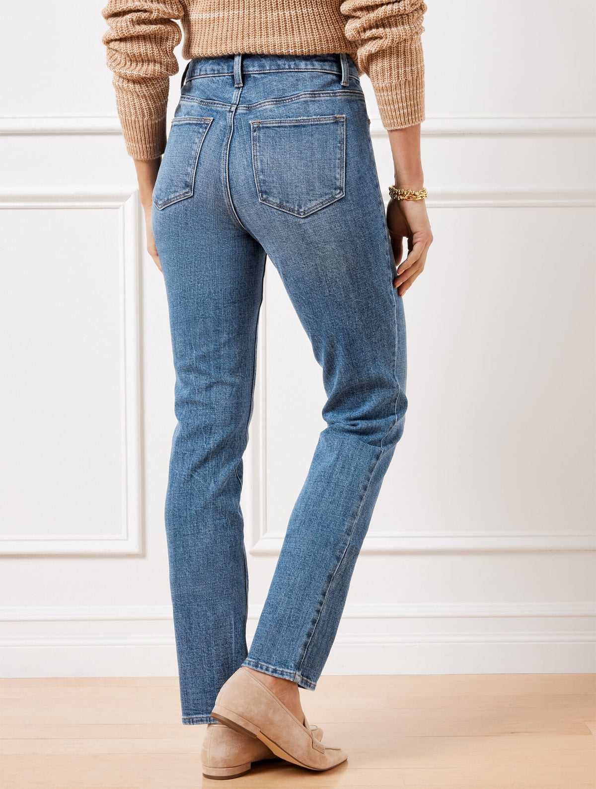 STRAIGHT LEG JEANS - KENMARE WASH