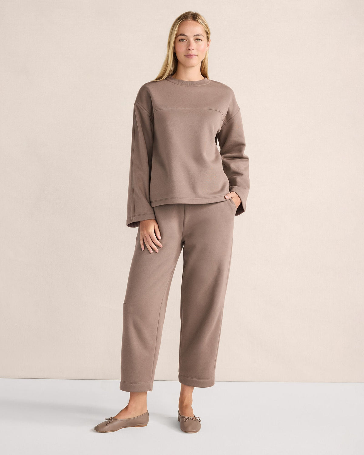 LUXE FLEECE BARREL-LEG PANTS