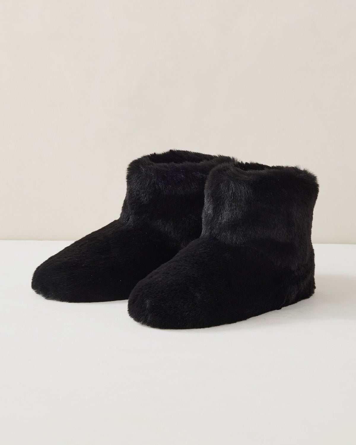 FAUX FUR BOOTIES