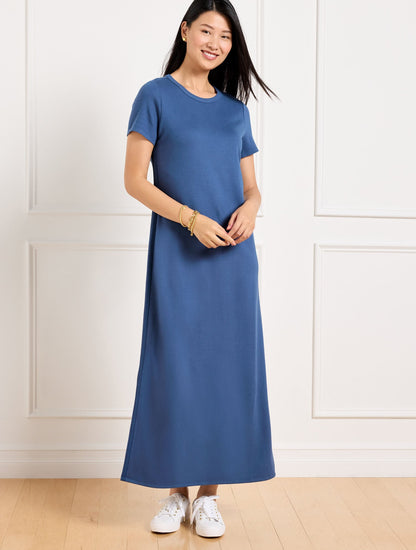 EFFORTLESS ULTRAKNIT SHORT SLEEVE MAXI DRESS