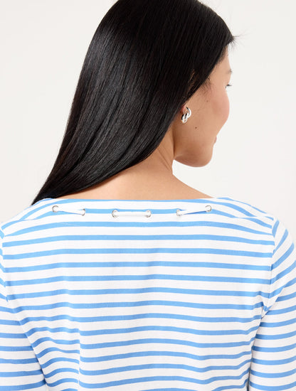 LACE UP SCOOP NECK TEE