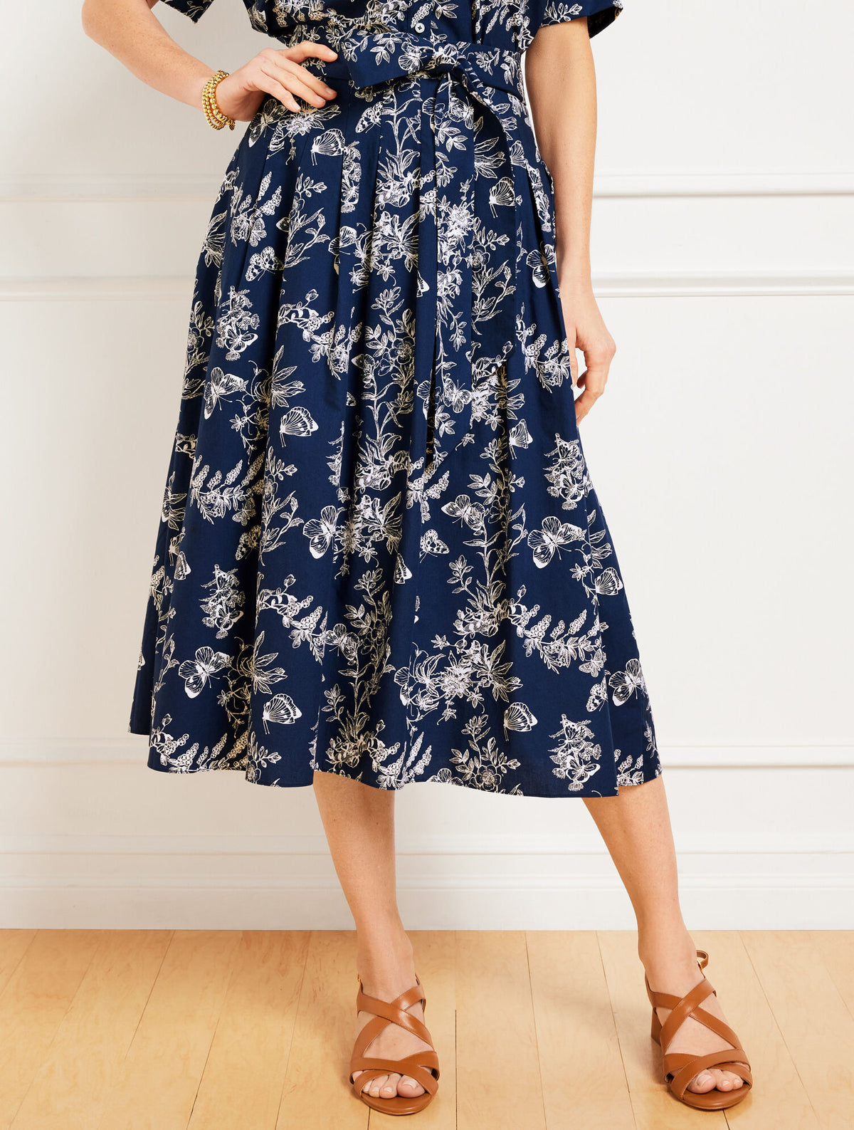 PIPER PLEATED SKIRT - PENCIL BUTTERFLY