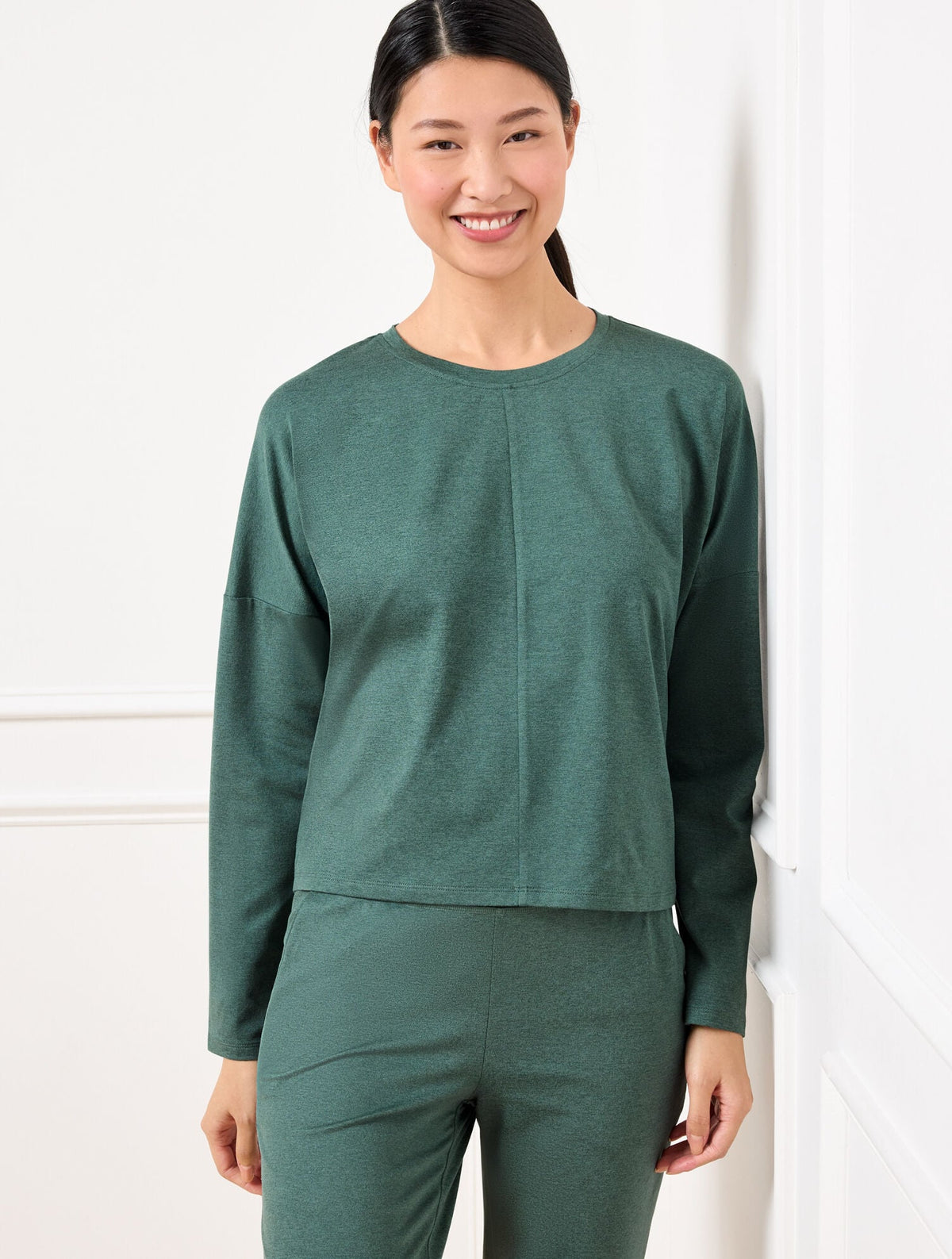 BUTTERY SOFT EASY KNIT CREWNECK TEE