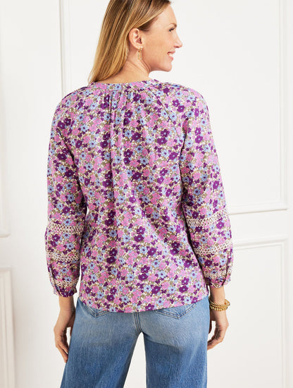 TOSSED DITSY EMBROIDERED TOP