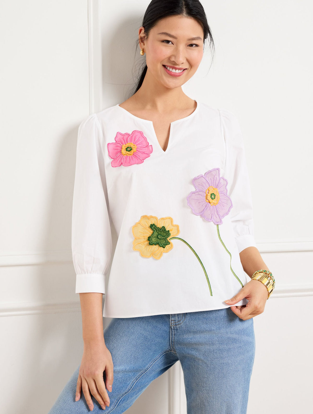 FLORAL EMBROIDERED POPLIN TOP