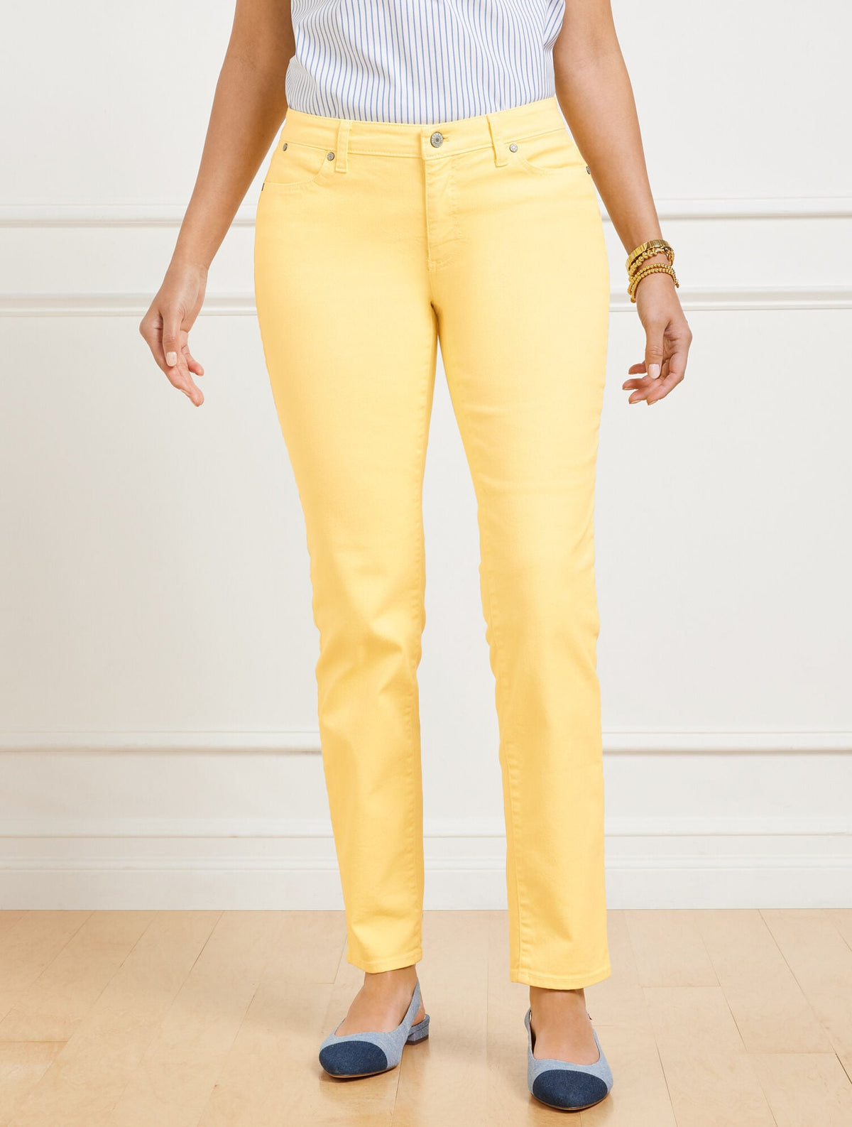 SLIM ANKLE JEANS - GARMENT DYE - CURVY FIT