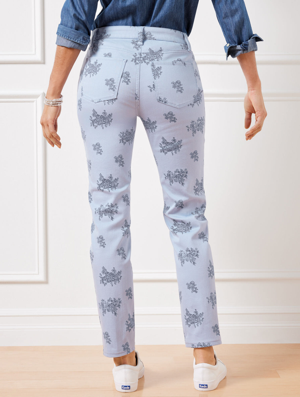 SLIM ANKLE JEANS - FLORAL BUNCHES - CURVY FIT
