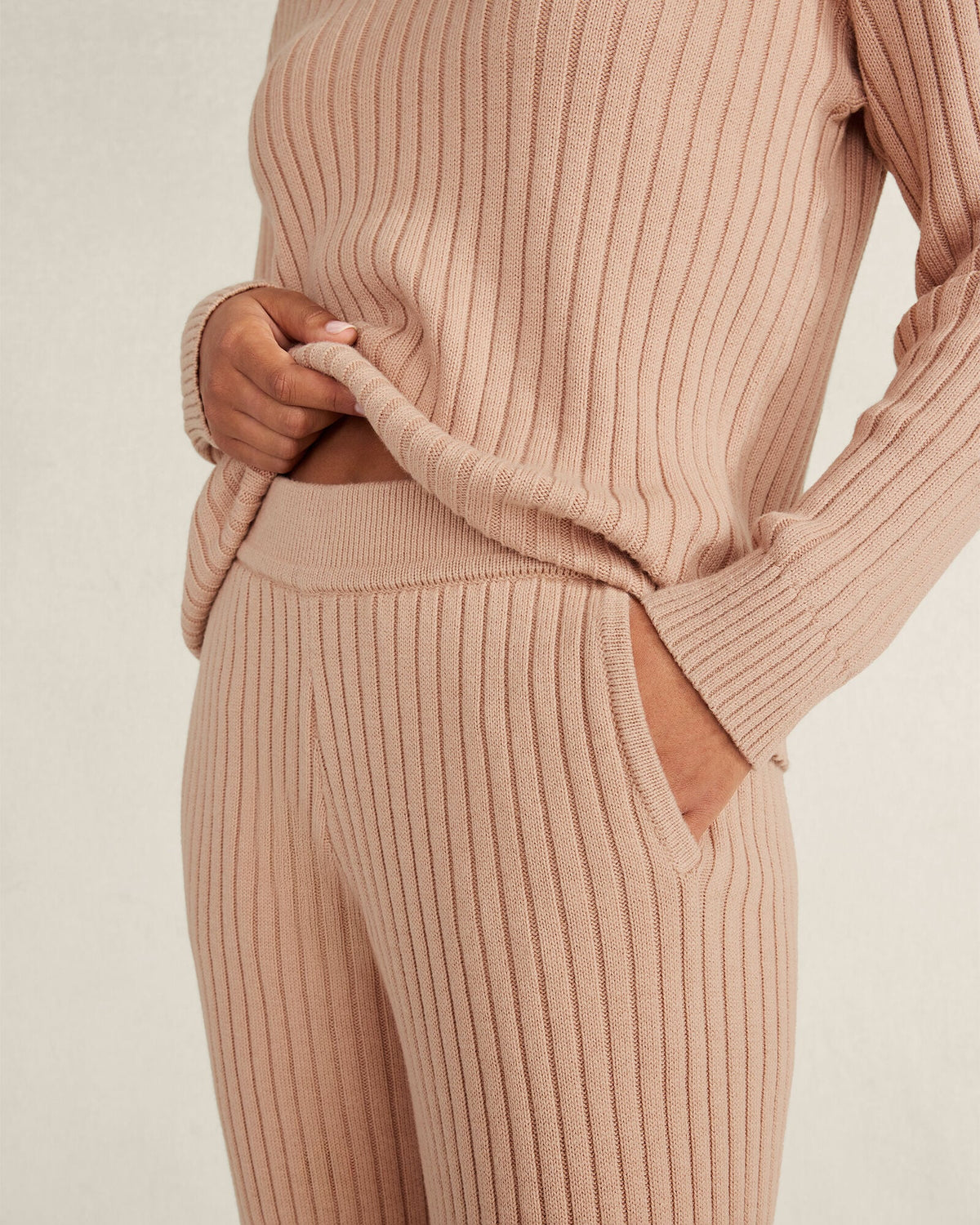 COTTON CASHMERE RIB-KNIT CROPPED PANTS