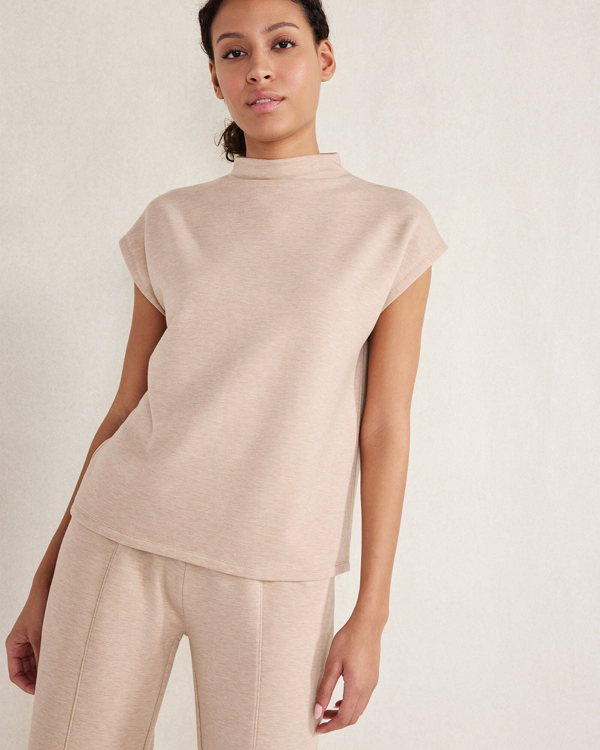 FLEECE FUNNEL NECK TOP