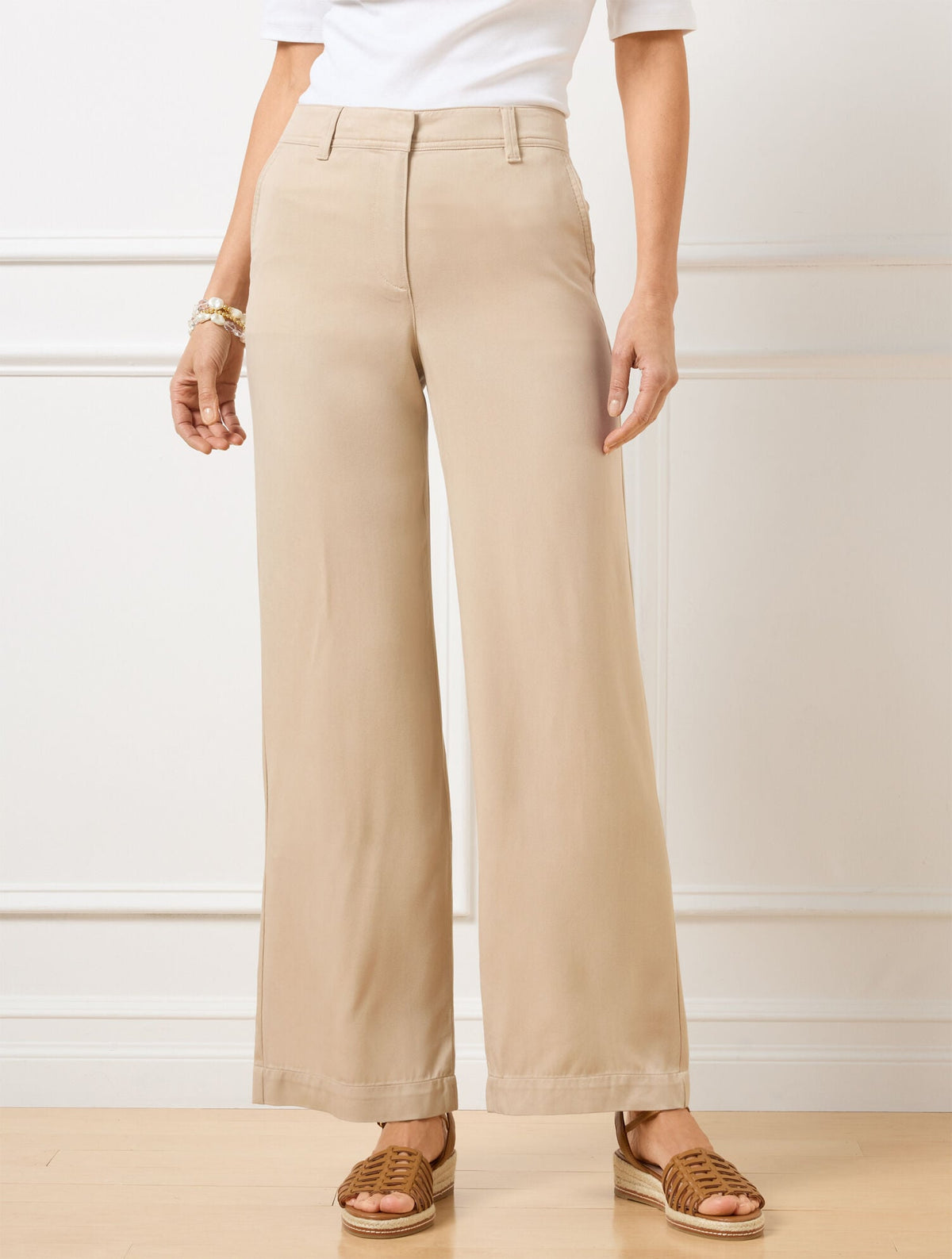 FLOWY WIDE ANKLE PANTS