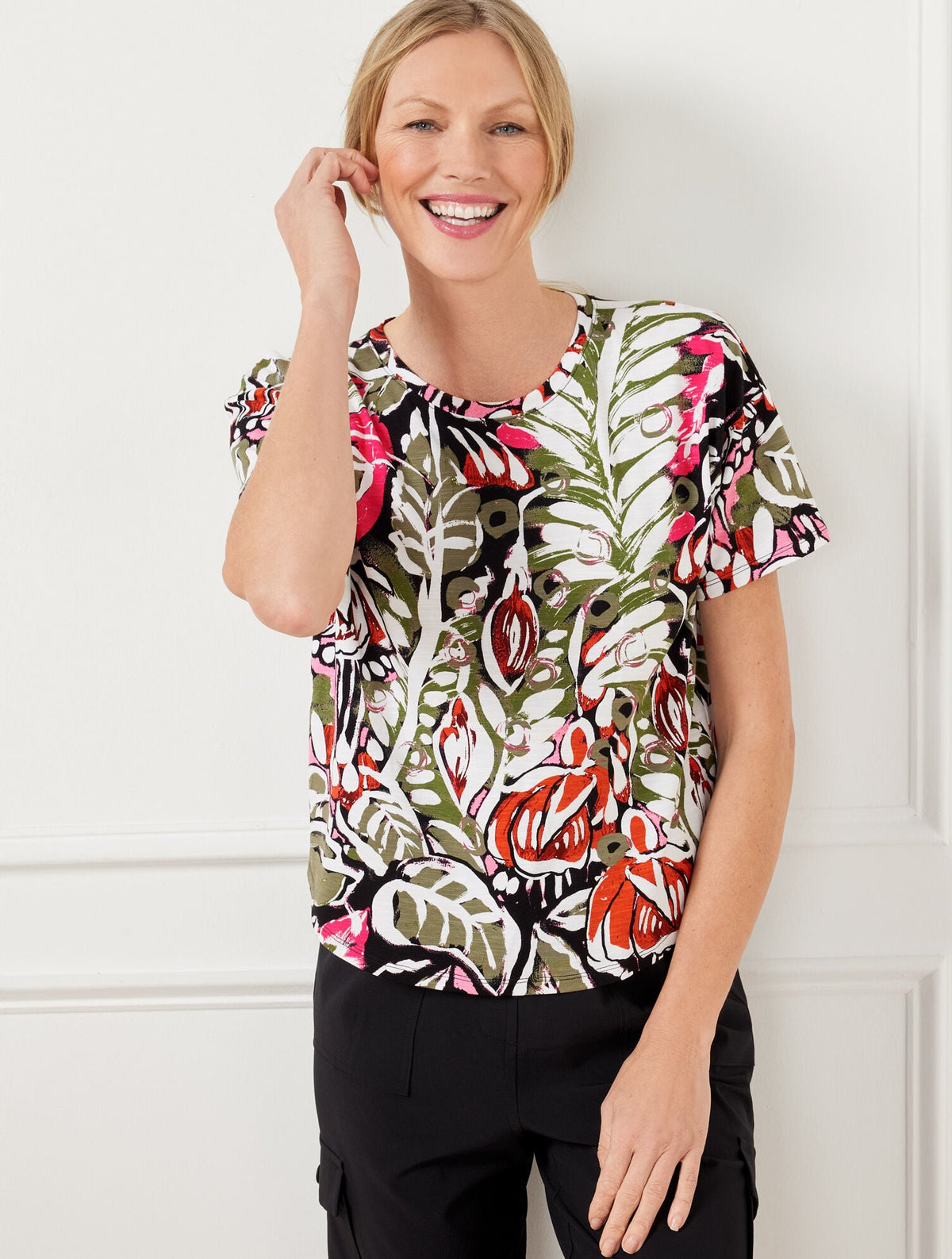 PLEAT BACK SHORT SLEEVE TEE - ABSTRACT FOLIAGE