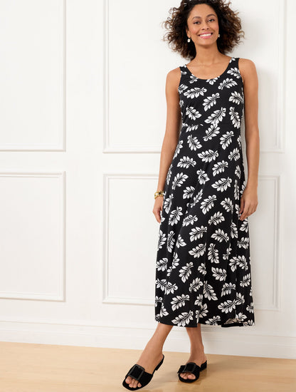 SLEEVELESS JERSEY MAXI DRESS - TOSSED FRONDS