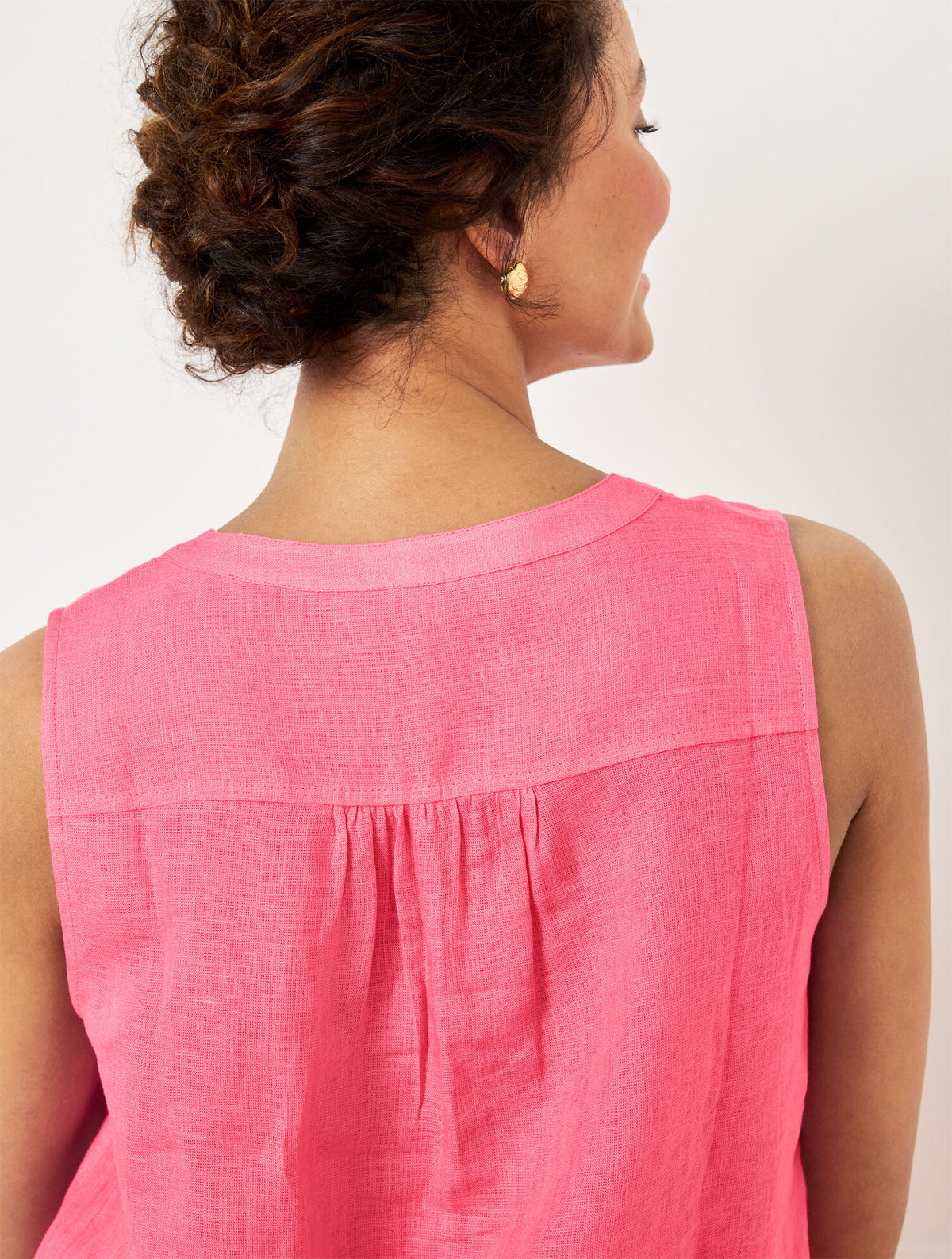 LINEN BAND COLLAR SHELL