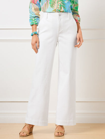RELAXED TROUSER LEG JEANS - WHITE