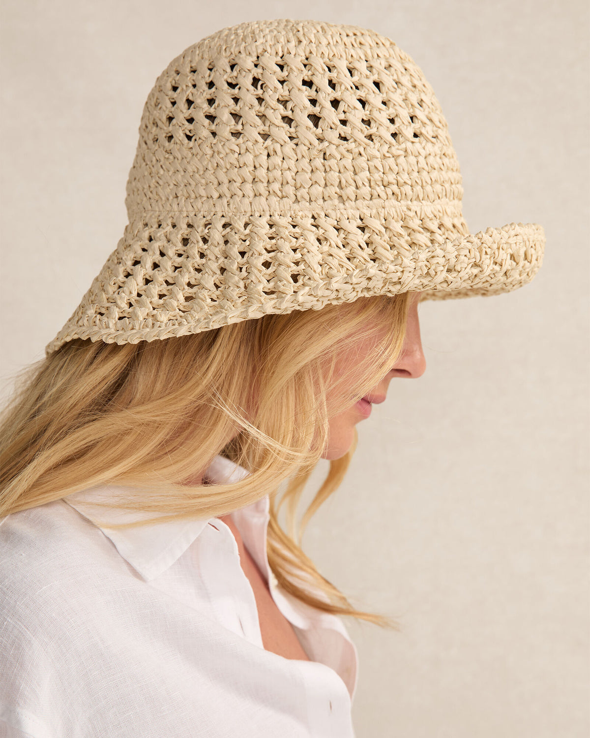RAFFIA CROCHET BUCKET HAT