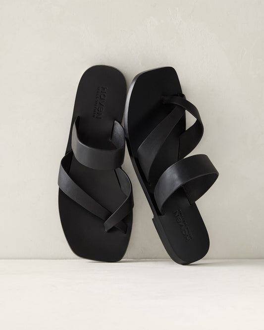 CRISS CROSS STRAPPY SANDAL